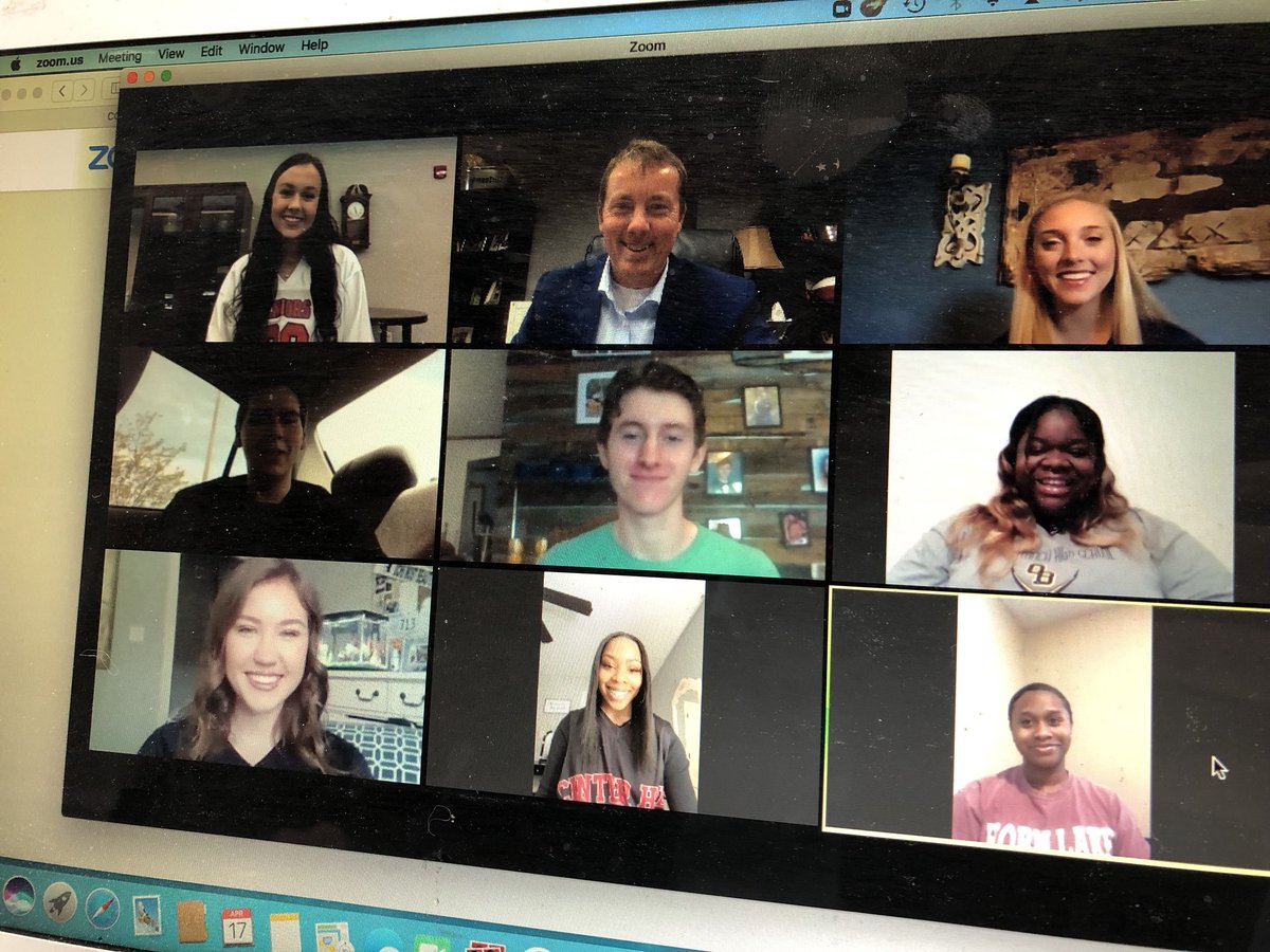 cory_uselton's tweet image. I hosted a graduation meeting today w/ senior officers from all 8 high schools. We discussed all options &amp;amp; they gave great input. We’ll keep working together to plan the best graduation ceremonies possible under these conditions. I’m so proud of our seniors! #2020Seniors #TeamDCS