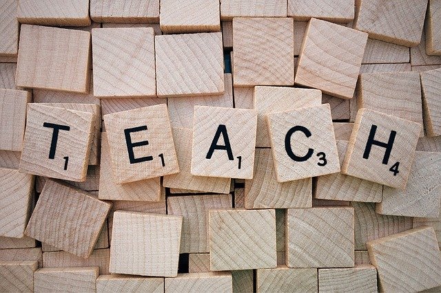 Parents Are The New Teachers- Day 19: Sightwords.com offers free phonemic awareness lessons and other resources on their website.  
ow.ly/saUi50zcPx3 #ParentsAreTheNewTeachers #TRL