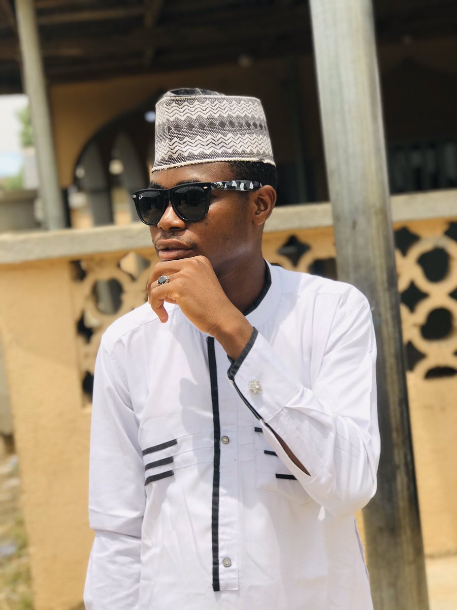 Mubraqs's tweet photo. Jum’at Mubarak. https://t.co/JGQoBEW1VN