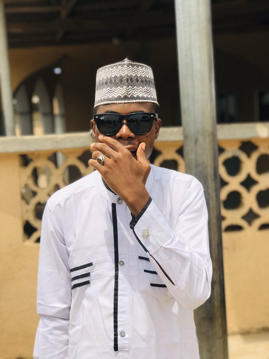 Mubraqs's tweet photo. Jum’at Mubarak. https://t.co/JGQoBEW1VN