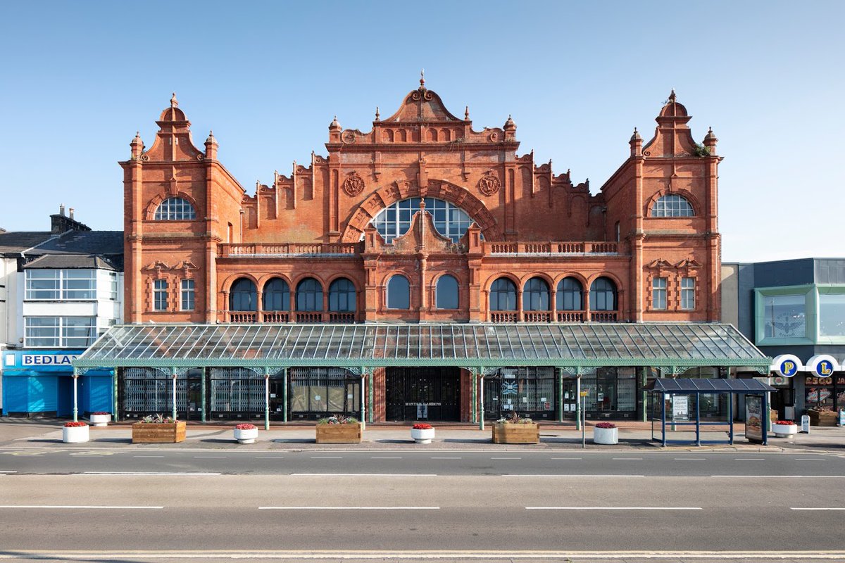 HE_NorthWest's tweet photo. Today it's #WorldHeritageDay and whilst we still can't go out to visit our favourite historic places, here are some beauties to feast your eyes on in Liverpool, Preston, Blackpool and Morecambe 😍

Let's hear it for the North West's stunning heritage 👏 https://t.co/T5RpscQDsb