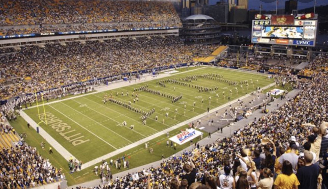 After a great talk with <a href="/BatesBacker/">Randy Bates</a> I am Beyond Blessed to receive my first D1 football offer from the University of Pittsburgh!!! <a href="/Pitt_FB/">Pitt Football</a> <a href="/CoachBorbs/">Dave Borbely</a> #H2P