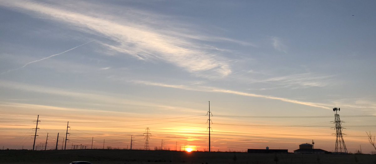 pscrombar's tweet photo. Ugh! We aren’t going to get to send off our precious learners to the next level in person. My heart hurts, but I understand. I miss my morning sunrise from #CMSWconnects https://t.co/Cx22oAW30C