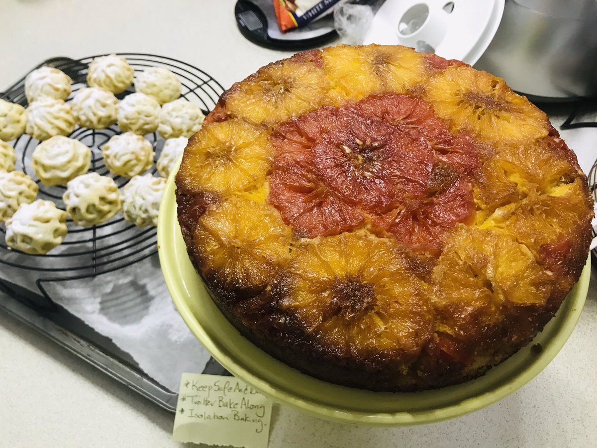 MehdiLamrani1's tweet photo. #keepsafeandbake #twitterbakealong #IsolationBaking @thebakingnanna1 @Rob_C_Allen @ottolenghi @Honeyandco https://t.co/7nUQs0tfve
