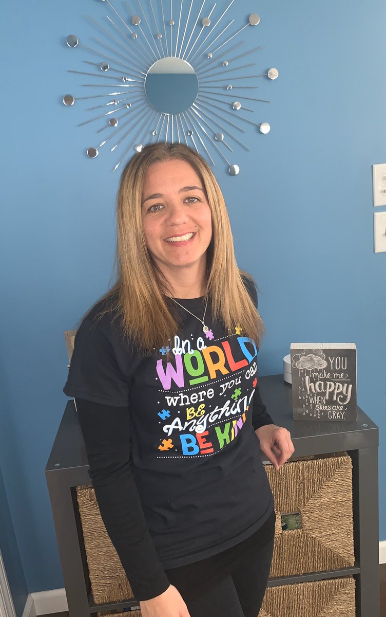 Be kind ❤️ #AutismAwareness #GrundyGreatness <a href="/GrundyAve/">𝔾𝕣𝕦𝕟𝕕𝕪 𝔸𝕧𝕖</a>