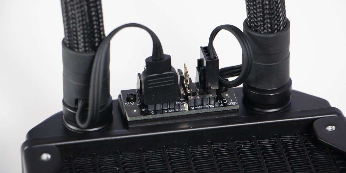 fractalofficial's tweet photo. The Celsius+ has an ARGB-enabled PWM hub that places all fan connections directly on the radiator for a cleaner installation! #CelsiusPlus

https://t.co/p4r0T2Gp75 https://t.co/HIKsGCI7Vx