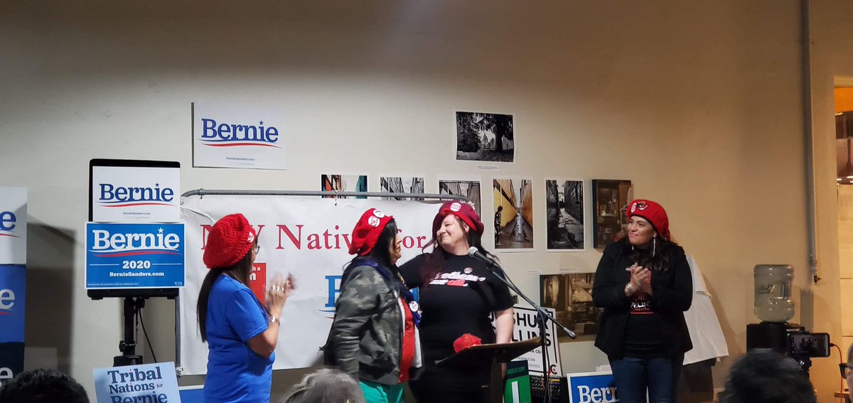 RedBeretsM4All's tweet image. Here are some photos of #NativesForBernie here in Olympia Wa recently. Red Berets stand with you♥️

#WyomingVoteBernie