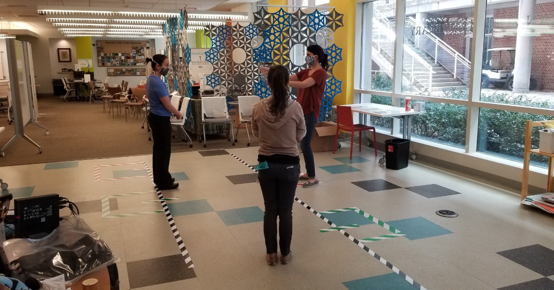 Students from the <a href="/UNC_SOM/">UNC School of Medicine</a> do an incredible job leading small, socially distanced group trainings for our face shield volunteer teams. Once the trainings are complete, face shield assembly begins. Working hard, staying healthy. ow.ly/VvA750zgbwF