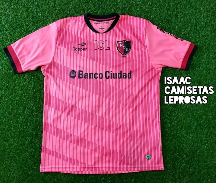Benja1604_'s tweet photo. @LaCasacaBlog #ViernesTematicoLaCasaca #CamisetaFluo #FluoSi Una de las casacas de arqueros más lindas de Newell's (Topper-2014) @LaCasacaBlog https://t.co/NegRcyAFDb