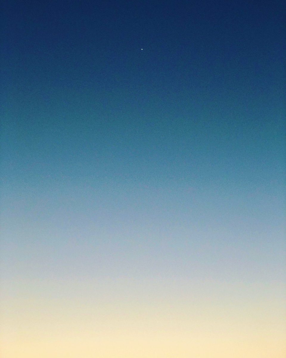 DrBushraIqbal's tweet image. Today’s click 💙 My Karachi 
#MaghribTime  #photooftheday