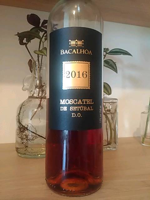 Veja s&oacute; este vinho. Estou atribuindo 3 de 5 estrelas com o aplicativo Vivinohttp://www.vivino.com/users/dee-miranno<a href="/tag/novafotodeperfil"class="tags"><span>#novafotodeperfil</span></a>