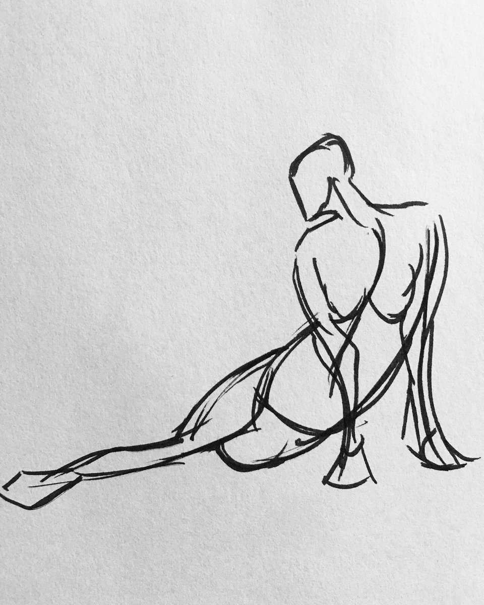 _adam_designs's tweet photo. Friday once again! Which means it’s another great day of figure studies. #funfigurefriday #Gesture https://t.co/lyrejNQJfC