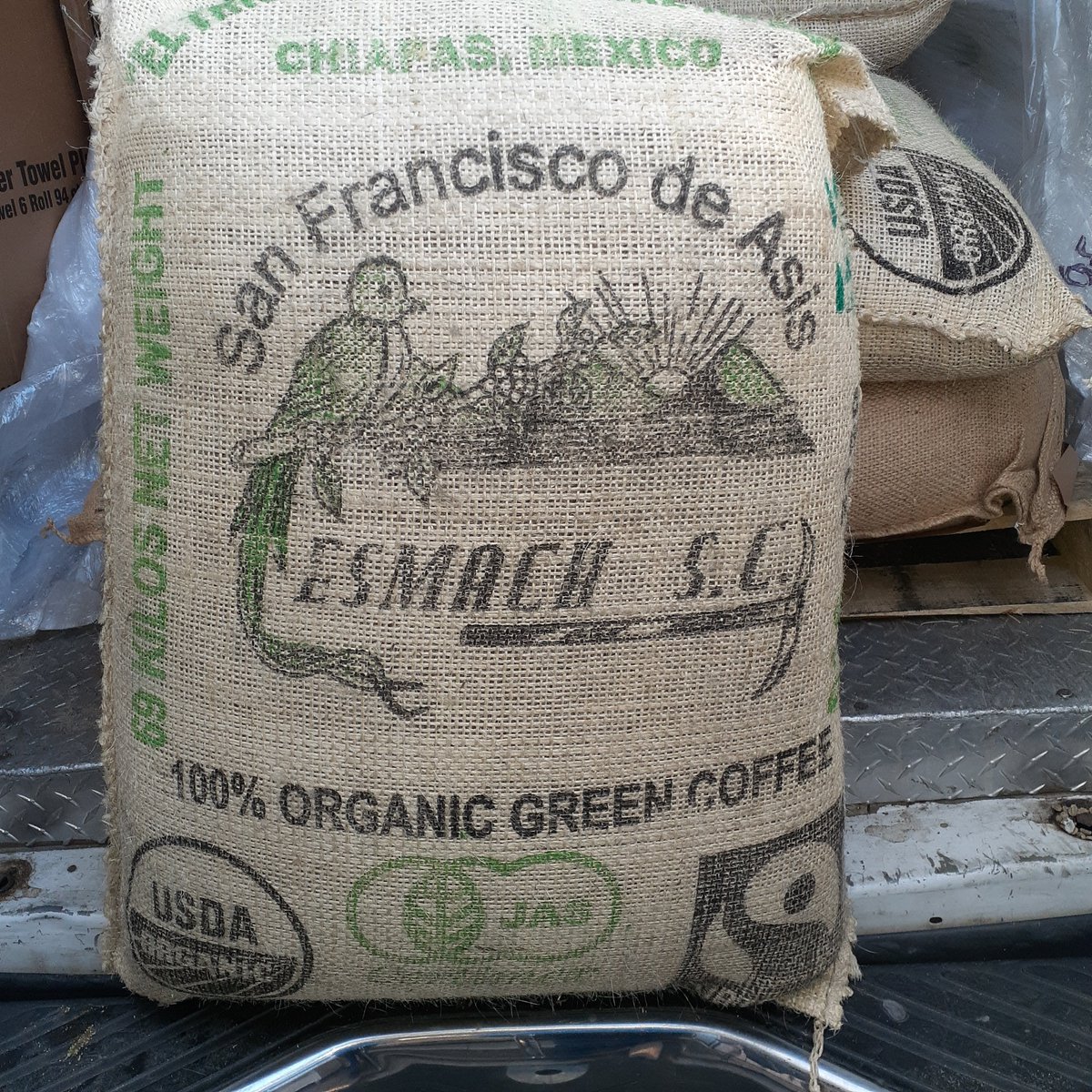 OdacremCoffee's tweet photo. New Chiapas/Mexican coffee just arrived https://t.co/NZ0VvBsPWE