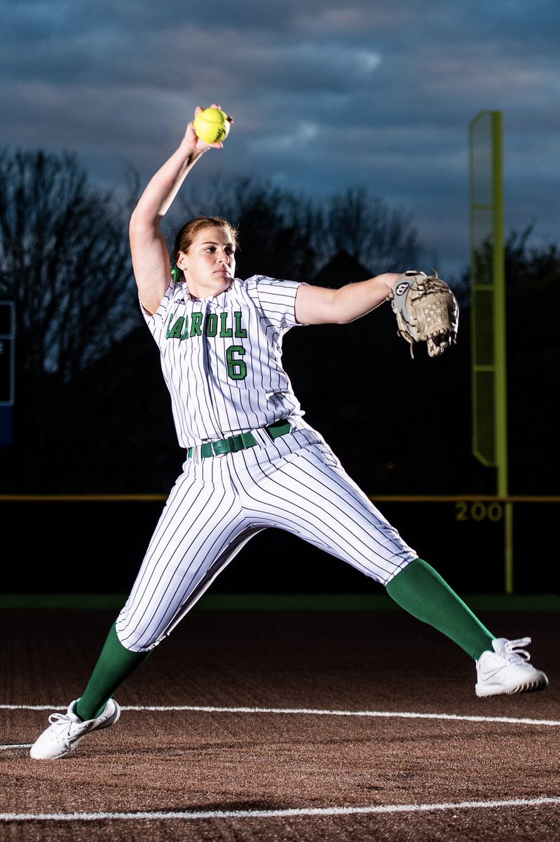 kell_shack91's tweet photo. these past four years have been filled with so many amazing memories that I will forever cherish. I love this sport and this team for forever. thank you for everything, go dragons 💚 #team24 #6out https://t.co/aItGApXUca