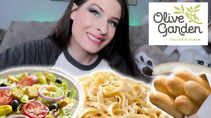 Watch Natalie Nightwolf 👽❤️'s leaked NSFW photo on TwXstars