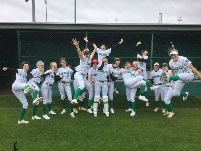 Katie_Gee_5's tweet photo. Thank you @dragsoftball for everything! I’m so grateful for the friendships and memories made throughout these past 4 years. Y’all will always have a special place in my heart!!💚 #12out https://t.co/86EFhh53hi
