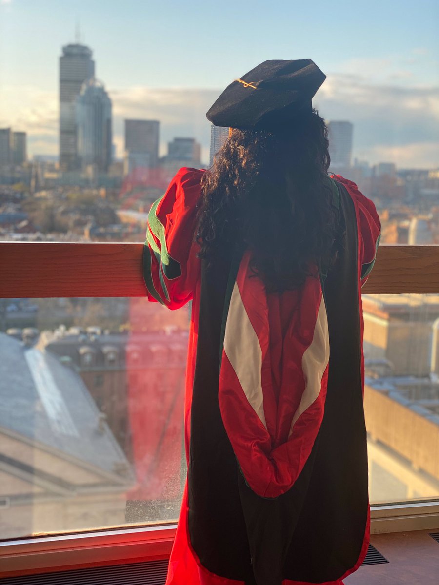 Paredes_LuceroG's tweet photo. Introducing Dr. Lucero G. Paredes! To all my family, friends, and mentors, I am incredibly thankful for your endless support and encouragement throughout this crazy journey. I cannot wait to see where this journey takes us! #MaineBound #FutureSurgeon @BUMedicine @LatinasInMed https://t.co/2ufUDS09fF