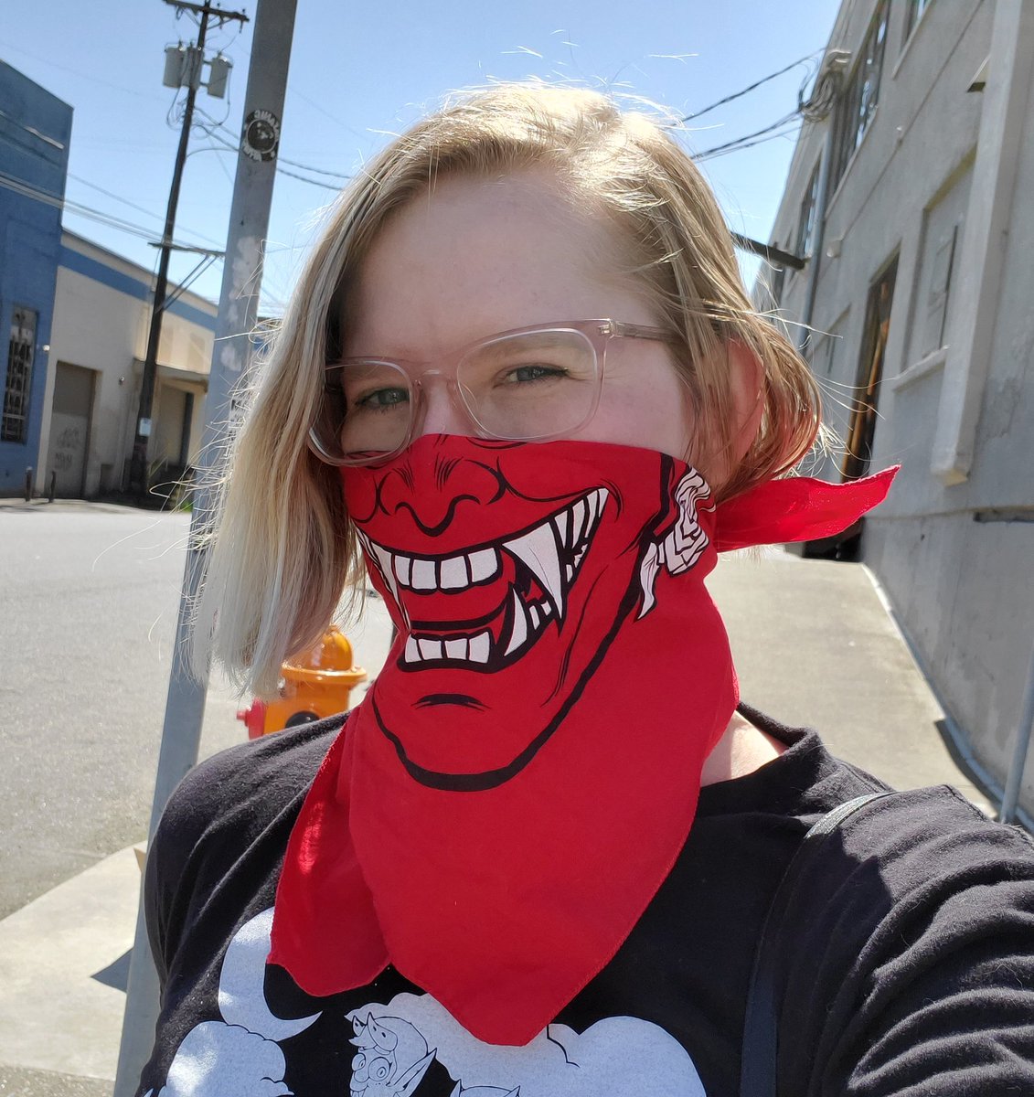 KateZStone's tweet image. My @onipress bandana was really the only mask option when running in to work to steal my desk chair today 👹