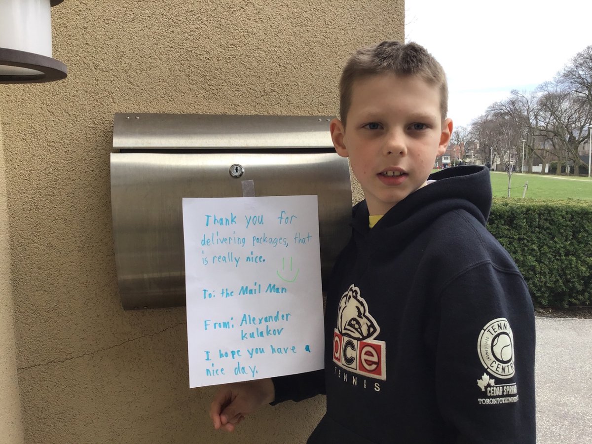 UCC_Community's tweet photo. Lovely messages! Our Year 3 students have been busy crafting creative messages of thanks to the essential workers during this time #UCCtogether #UCCcommunity #thankyoumessages #messages #essentialworkers #kindness #kindnotes https://t.co/ccWDWsRDSK