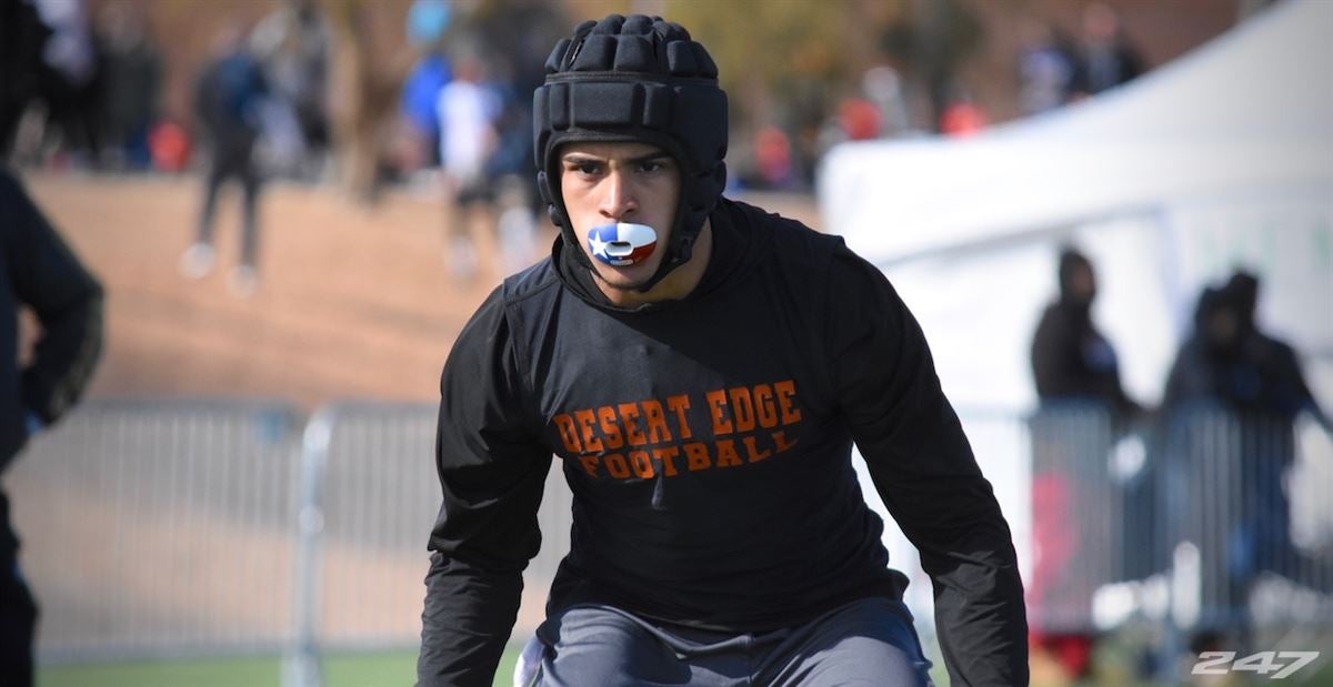 RyanBurnsMN's tweet photo. With the addition of @_dickerson1, the #Gophers 2021 recruiting class now ranks #6 in the country via @247Sports rankings.

https://t.co/OIA3mKqCVY https://t.co/l7GJQ3GHuB