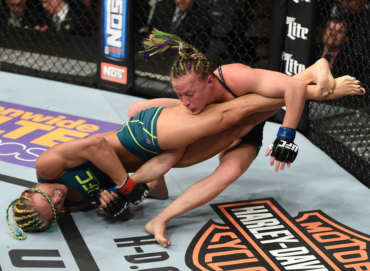 AwakeningF's tweet photo. Friday Fight Photo: @feliceherrig submits Lisa Ellis at The Ultimate Fighter 20 Finale in 2014 #mma #ufc https://t.co/7qyh3vk6L7