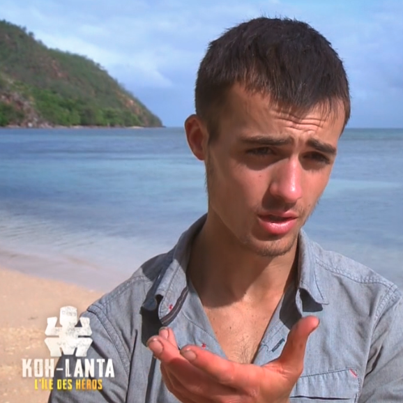 pierrot80remy's tweet photo. @addddictt en fait #sam il a toujours les ongles très crades...
#kohlanta https://t.co/PZHehOzu8s