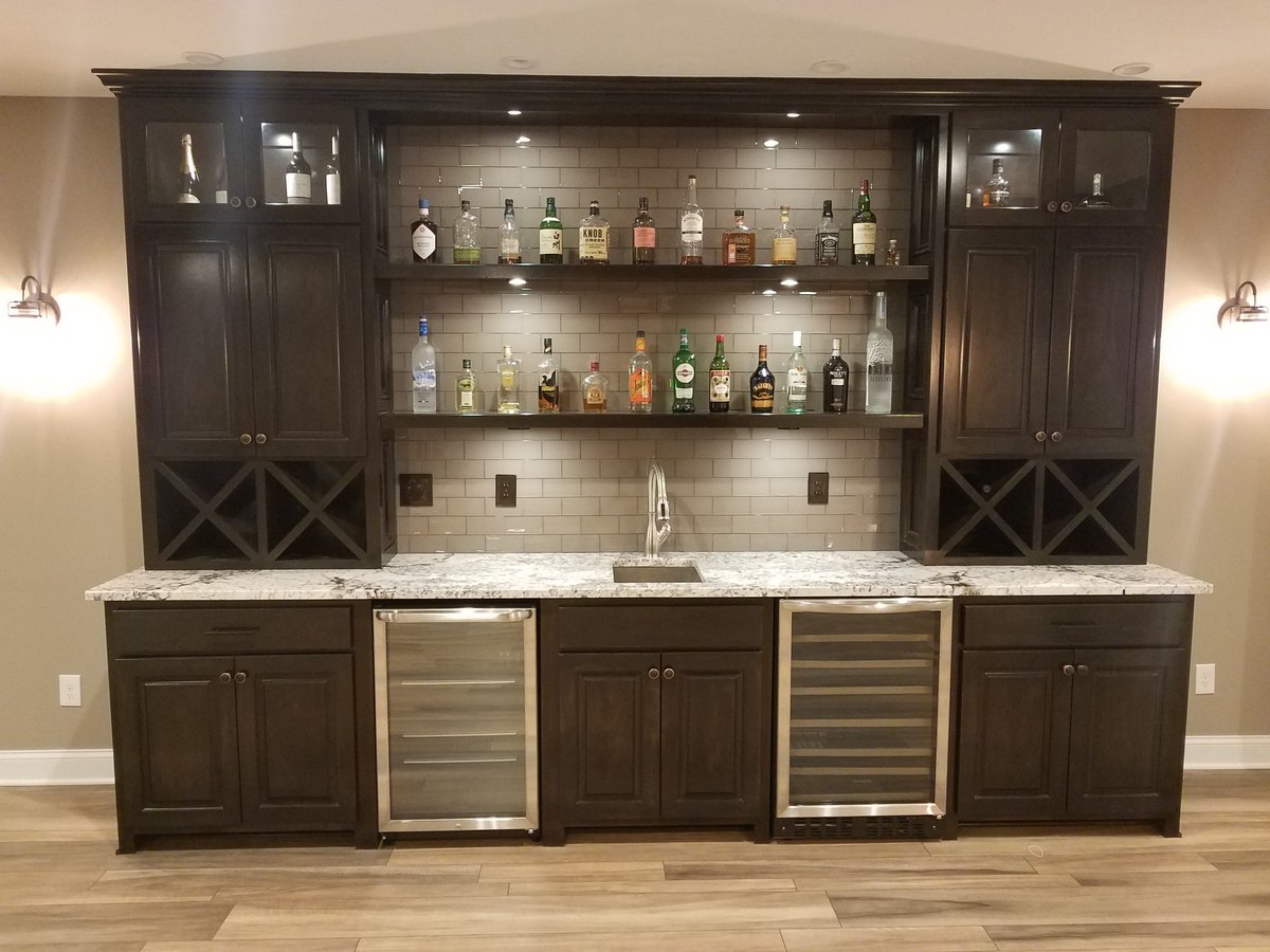 BasementsUnlimi's tweet photo. https://t.co/4CDN2pVJGg Custom Built Basement Wet Bar we recently finished. 

#BasementRemodeling #BasementFinishing #WetBar #contractor #Basementremodelingideas #Walkupwetbar #ColumbusOhio #PowellOhio #DublinOhio #WestervilleOhio https://t.co/OPfkf06LHx