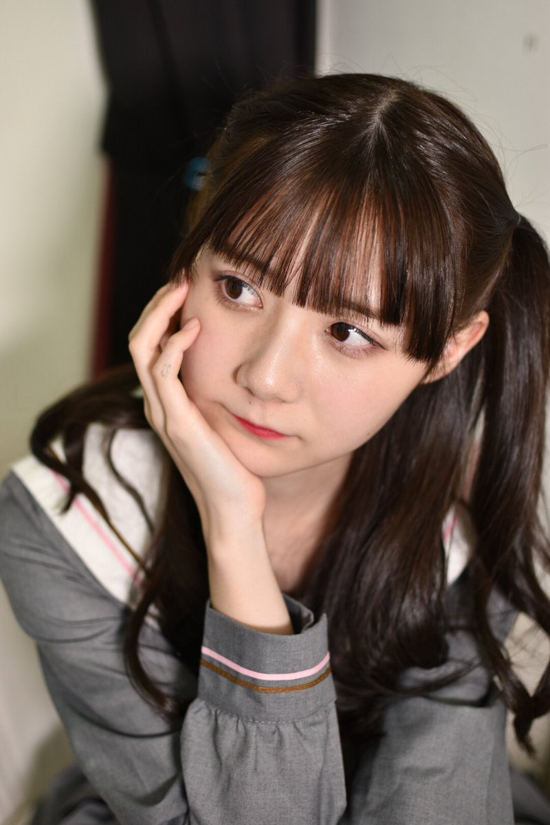 よしかつ 我らが絶対的センター 山本あこ スリジエ月組 スリジエ月宙組撮影会0229 七代目トッピングガールズ 月の姫 雨だね 1番アイドルっぽい髪型は と聞かれると ハーフツイン と答えます 1番可愛いアイドルは と聞かれれば 山本