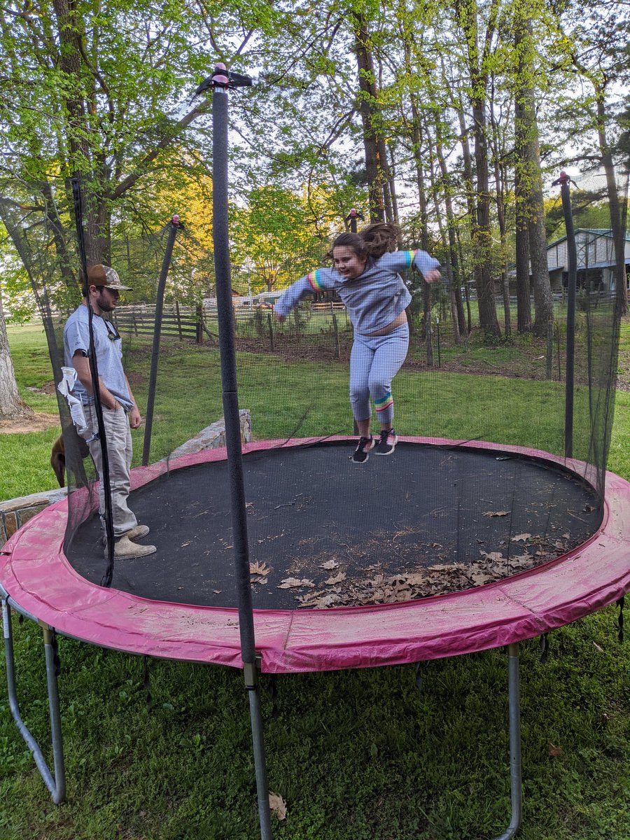 taranorwood31's tweet image. Fitness and Fun Friday! #sharevcs @caseywjackson @sfletch @Kathryn71268784 @AYCOCKSCHOOL