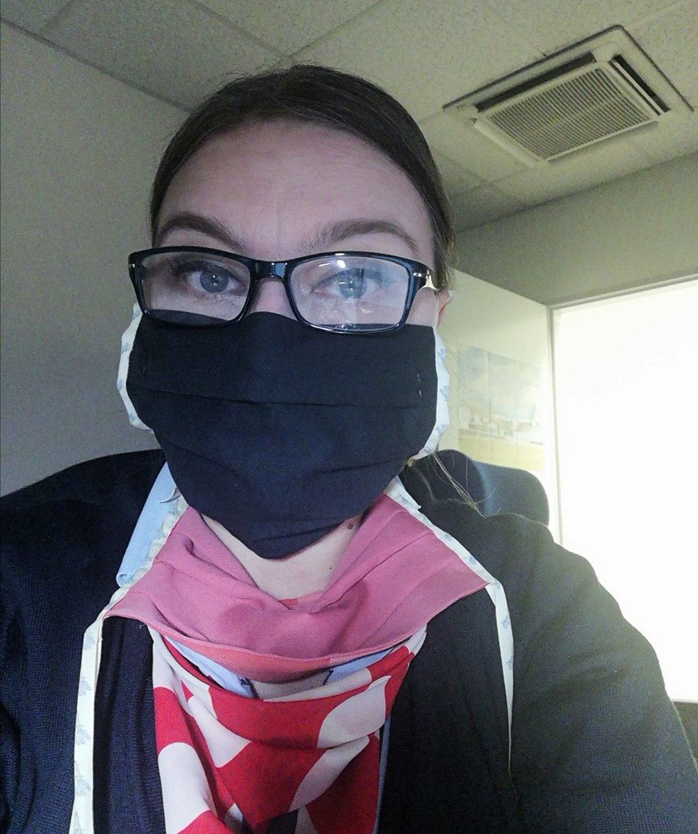 Lucipherina's tweet photo. Nos roušku. Wear a mask #wearamask https://t.co/bMCLEmroux