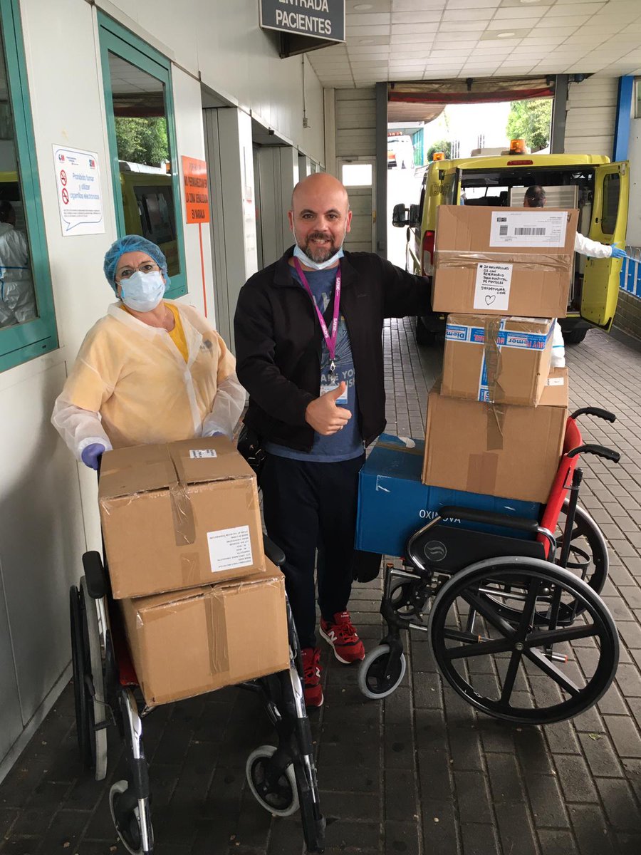Entrega de 1000 mascarillas FFP2 al @hospdemostoles 

Y también, para los pacientes, 153 mascarillas de oxígeno con reservorio #hospitaldemostoles #heroesconbata #coronavirusespaña #heroessincapa