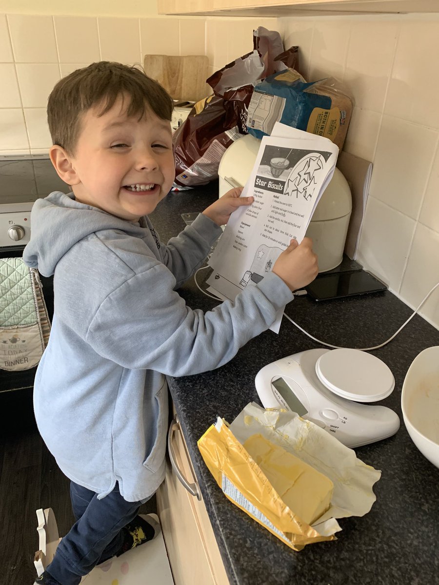 Castell1Kelly's tweet photo. @Kimpton_Primary and #loveoflearning https://t.co/g3SY1cHDw5