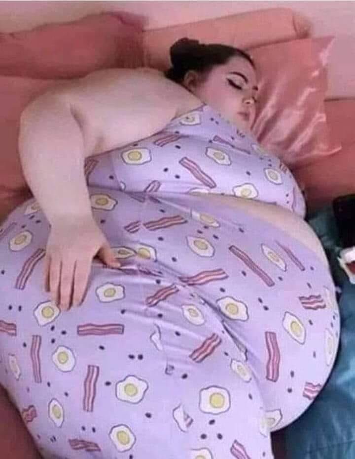 ياترى قاعدة البيت ناويه تعمل فينا إيه