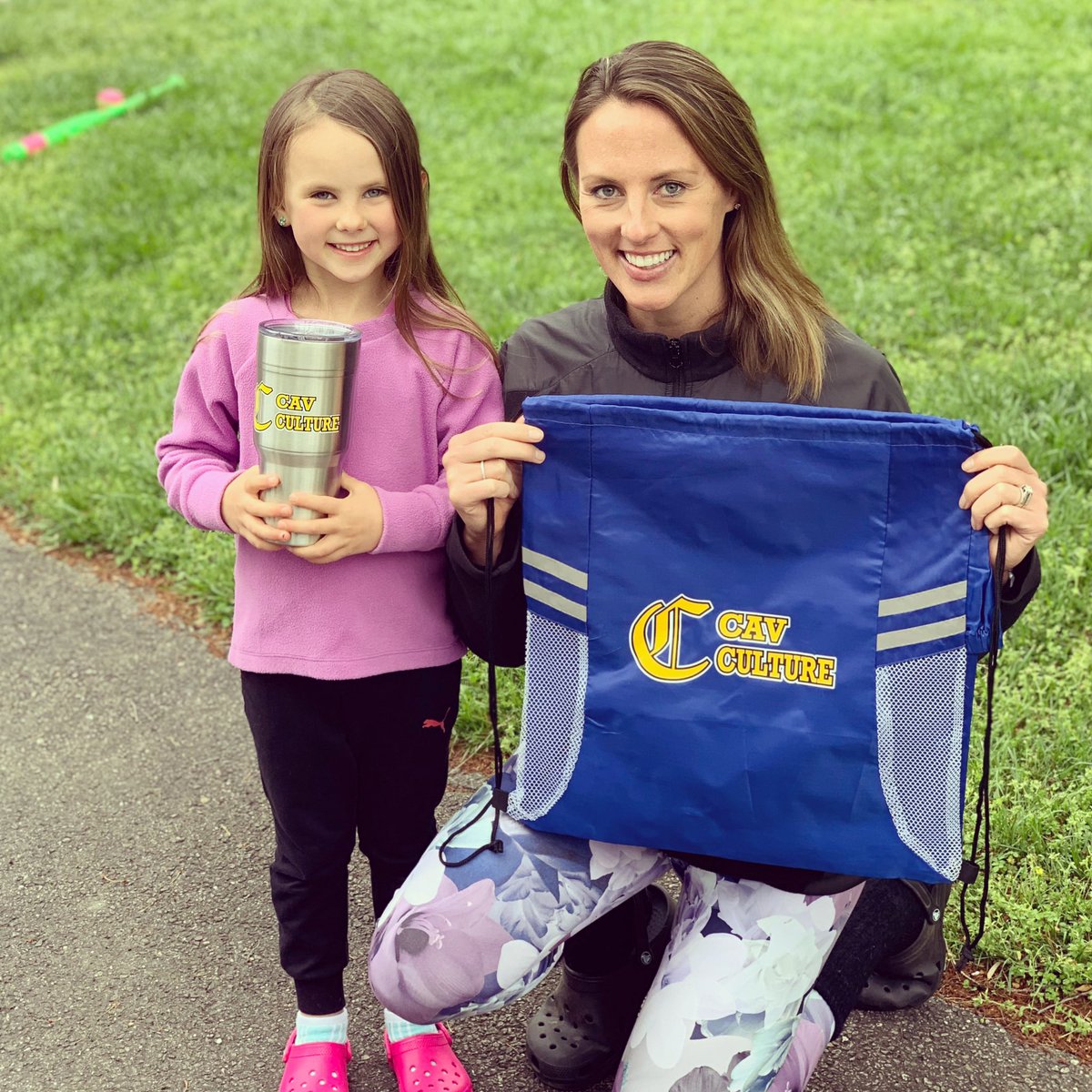 FITwithFRIDGE's tweet photo. New @CultureCav swag came in today. We miss you 💙💛 @THECalvertHigh https://t.co/7hRPqf6peH
