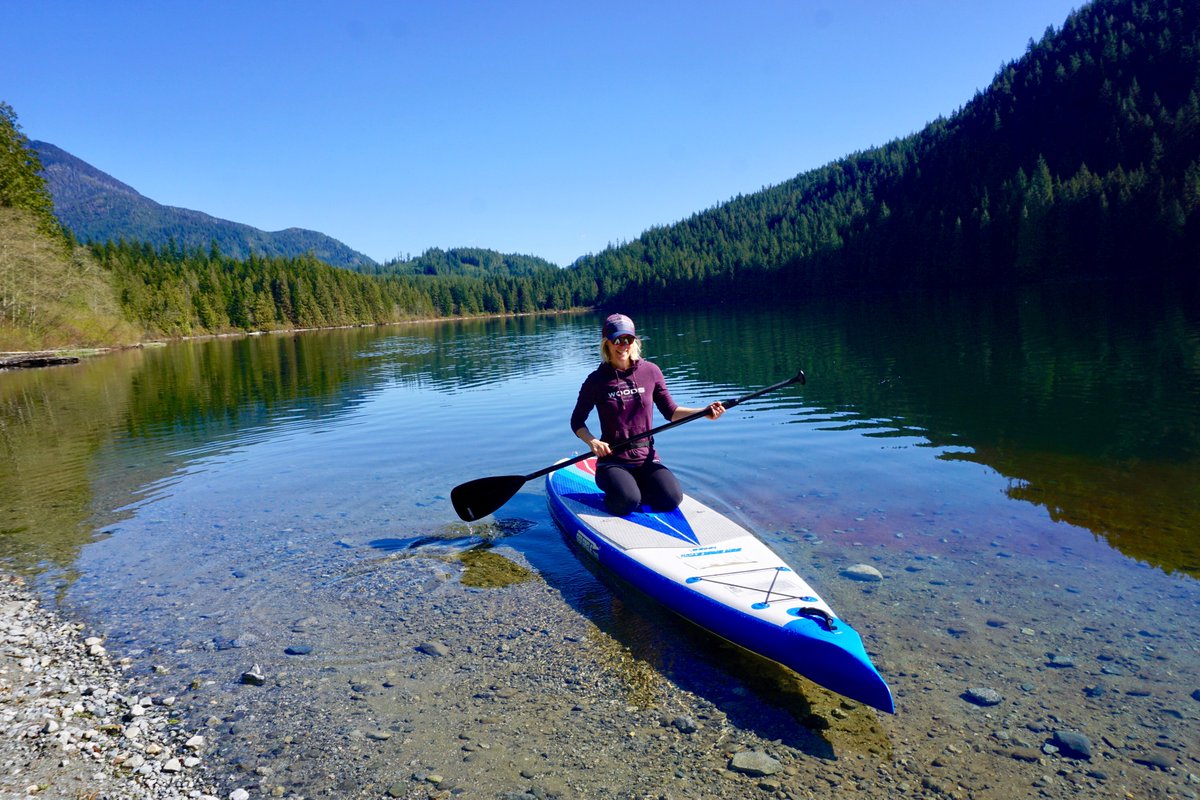 ISUPworld's tweet photo. After a little off roading and a little hiking voila!… We found this beautiful lake without a soul in sight.  It may be called Devil’s Lake but the spot was heavenly. 😇
#isupworld #paddleboarding #suplife #offthebeatentrack https://t.co/EVMfmFckVD