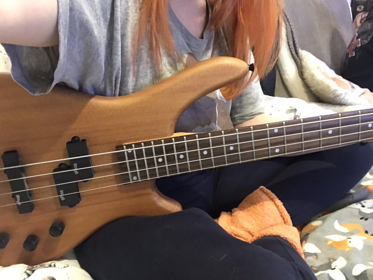 vicky_vanquish's tweet photo. Hitting that bored stage of being shut in now. Started learning bass (again) any songs for me to learn? 
#learningbass #bassuitar #newskills #StayAtHome https://t.co/xjWoJsAAKN
