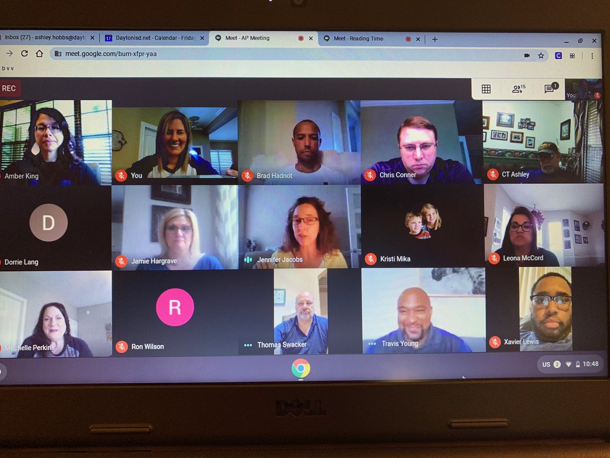 DISDBroncoPride's tweet photo. Capacity building with our assistant principals who are connecting with staff with a plan of action! #DISDLearningAndLeading https://t.co/pMlJYWpy1Z