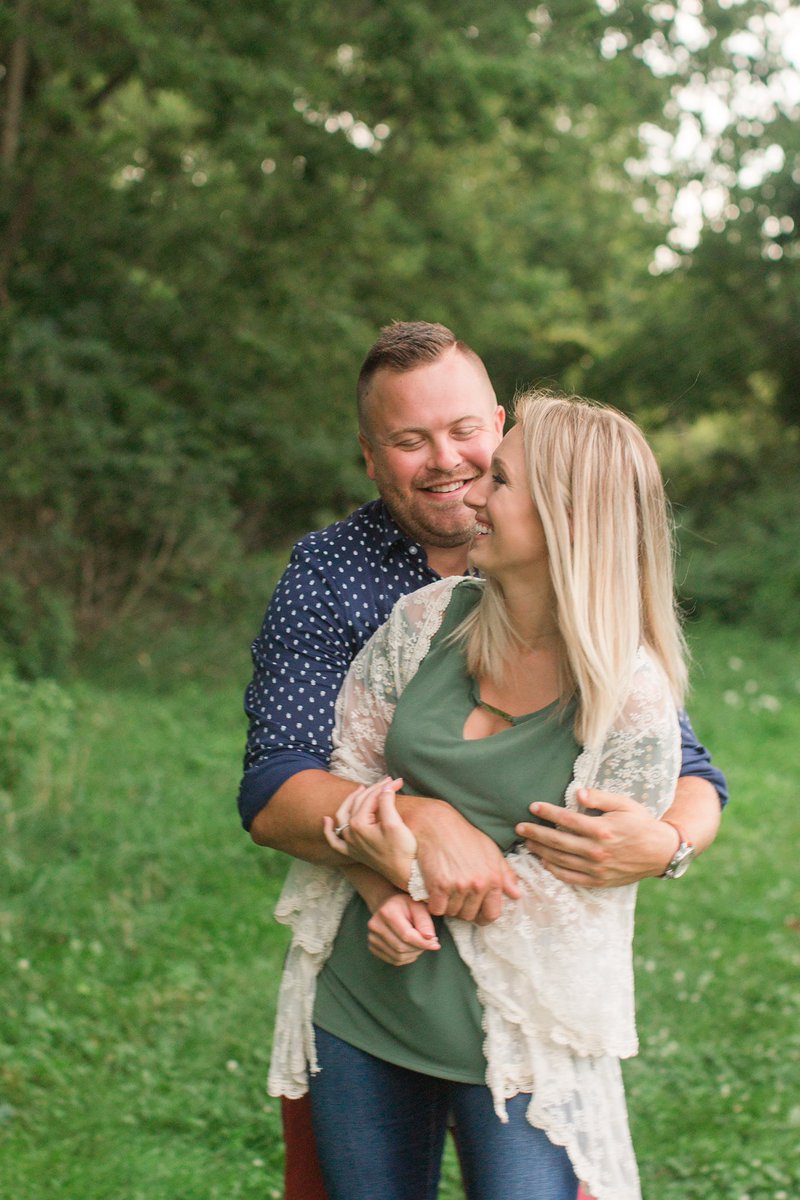 hunz56's tweet photo. Hey @BuschBeer had our wedding planned for May 2nd, now having it July 4th (hopefully)!! Just a bunch of country livin, Busch Light loving, catholic folk who want to have one hell of a party!! #BuschWeddingGift #Sweepstakes https://t.co/ivVW9DuPJD