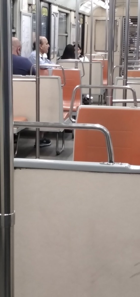 LMarciani's tweet photo. @metrodesantiago https://t.co/2kBYBeZe6i
