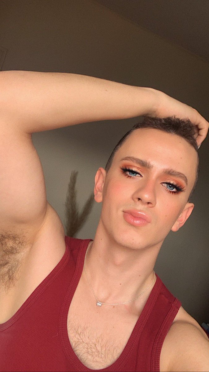 mattxiv's tweet photo. omg i have an idea. tweet me your before/after gay glow ups. i’ll start https://t.co/zRi43hMWNC