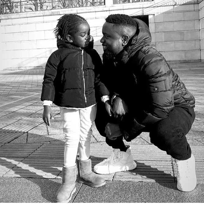 sark_allday's tweet image. Power #overload this a banger to clean up the mess of opana's Ep 😃😃😃... @sarkodie is the real G.O. A. T 🐐.. To the Sarknatives @gyaigyimii @Larbi_SarkCess @NebaSark @BenopaOnyx1 @EfyaKese @Emil_Sarkcess 
@Eben00324345.... 
Lets keep the trend 
Retweet 
#Overload1 #Overload2