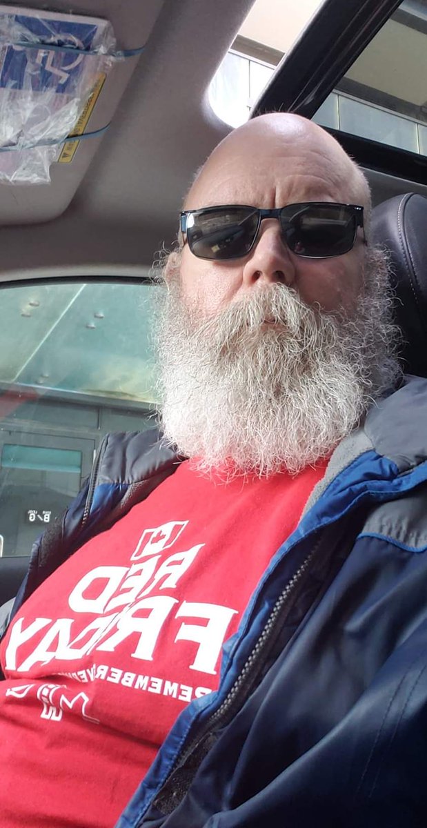 REDFridayOrg's tweet photo. Our friend, John Evans, wearing red to Remember Everyone Deployed this #REDFriday. In honor and with gratitude. #REDFridayOrg https://t.co/NaPaxvAE5z