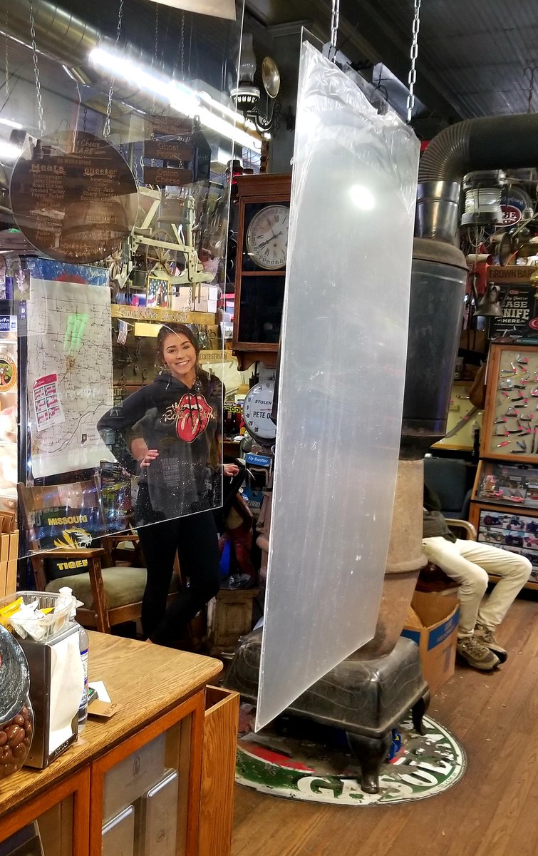 CranesStore's tweet photo. Getting things started towards an eventual re-opening of the doors.
.
#callawaycountystrong #covid_19 #newnormal #CranesStore #BootsBulletsBritchesBologna #itsaysbritches #generalstore #Since1889 #countrystore #getoutside #shopsmall #countrygirls #outdoorretailer #countrygirl https://t.co/Kv7dPWS85z