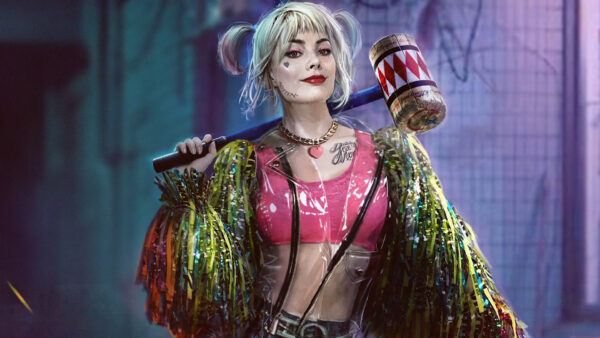 ¿FRACASO DE GUIÓN?

David Ayer, director de la película "AVES DE PRESA", reconoce que se equivocó.

Pretendían realizar una versión de Harley empoderada y lo que se transmitió en pantalla fue una Harley totalmente dependiente del Señor J
#DC #HarleyQueen #UniversoDC #película