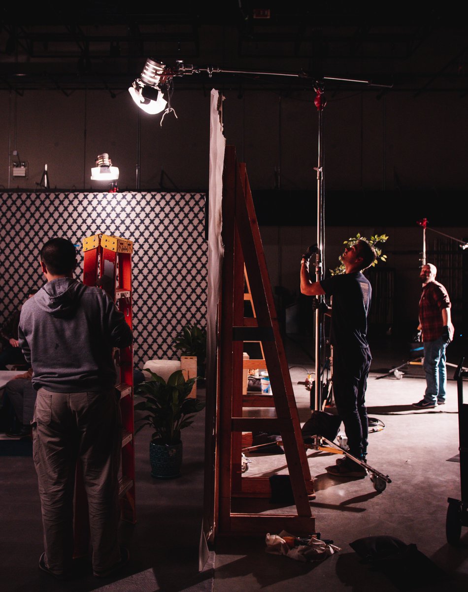 CcrfMagic's tweet photo. Our PD team and cam and lighting crews work together to compose beautiful and dynamic shots. Can’t wait for you to see our opening shot!

#ColumbiaMagic
#CCRFmagic
#ColumbiaCollegeChicago
#CocaColaRefreshingFilms
#onset 
#setdesign 
#studentfilm 
#production 
#filmphotographic https://t.co/9Pg2QdYohu