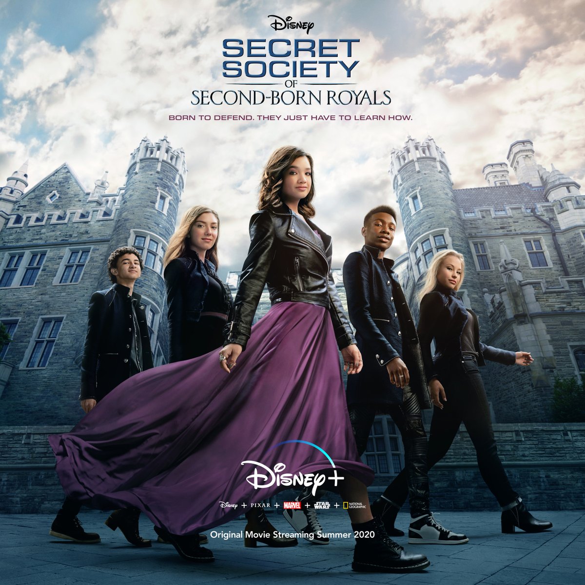 ZanneDevine's tweet photo. Thank you @entertainmentweekly for highlighting our movie! I had the best time working with this incredible cast and crew. Coming soon! #secretsocietyofsecondbornroyals #disneyplus #summer2020 https://t.co/Hk88MSSF59