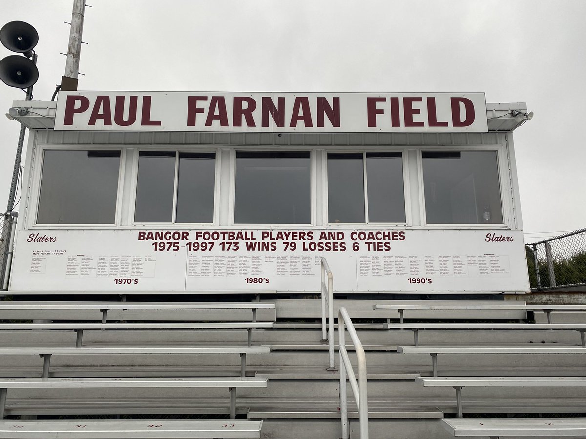 SlaterAthletics's tweet photo. Friday Night Lights 

⚒ Wish this stadium was full with our fans, students, and student-athletes. 
@PIAADistrictXI @SlaterAthletics @Colonial_League #PIAAtogether https://t.co/uJVhvoa6GG