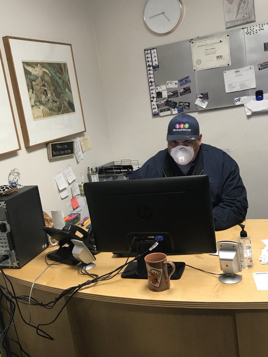 123Moving's tweet photo. A BIG thank you to our team hard at work ensuring your safety. ALL employees have access to: Masks, Gloves, Safety Glasses, and Hand Sanitizer. The safety and health of our employees and our customers will be given the highest priority. #MovingCompany 📦🏡https://t.co/J4jpbTojcJ https://t.co/RRzi8DqHKq