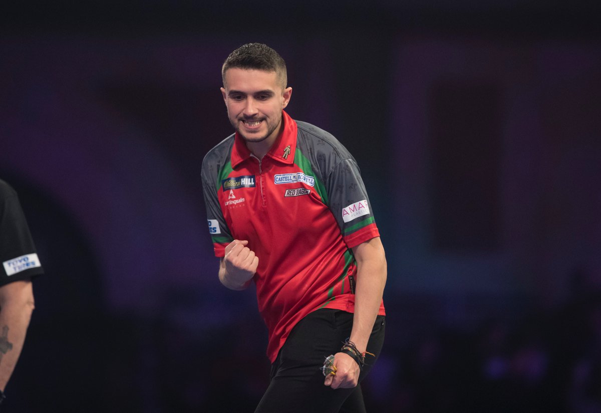 PDC Darts tweet media