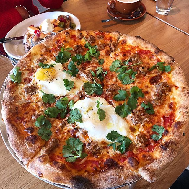 Ain't nothin but a pizza paaaaarty. 🍕 🎶 🍕 Even if you're sheltering in place by yourself, our carbonara pizza is always a party...